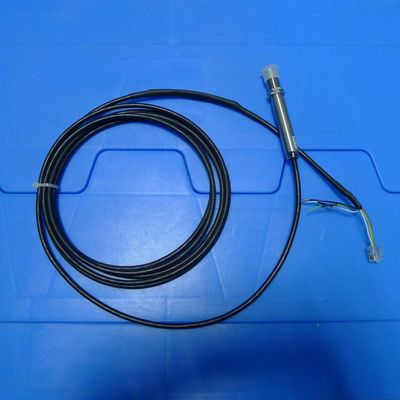 Temperature measuring probe
